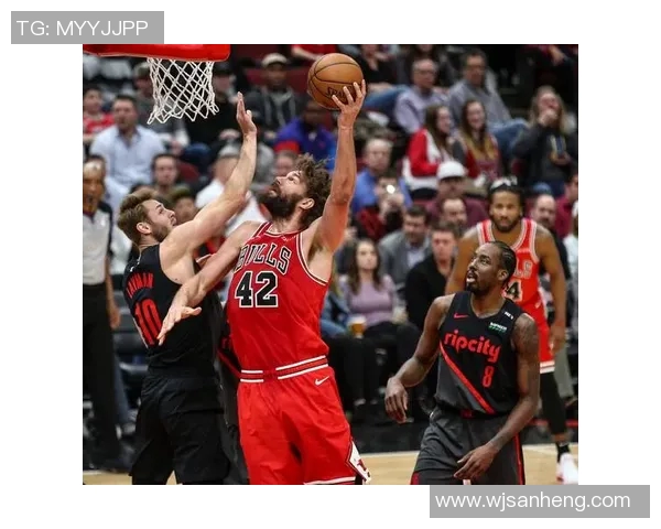 开拓者与雷霆全场激战回顾精彩瞬间与关键时刻分析